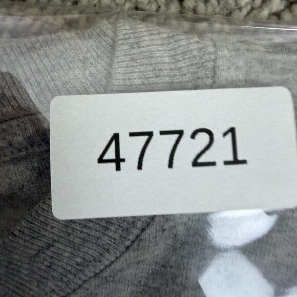 Wisconsin Badgers Shirt Mens Large Gray Red Short Sleeve NCAA Champion Casual - Picture 8 of 8